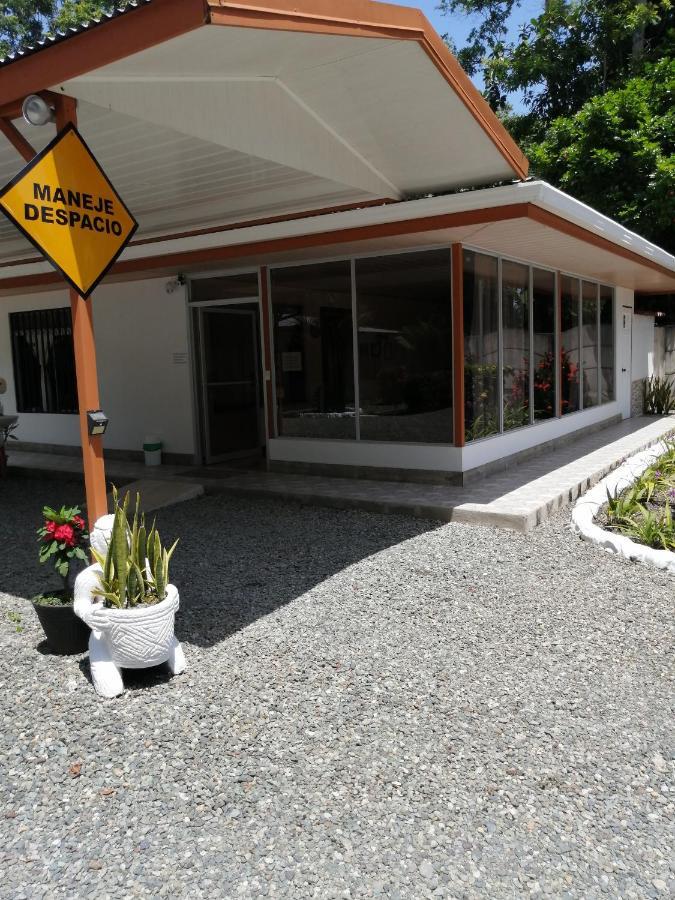 Puerto Vargas Lodge Cahuita Exteriér fotografie